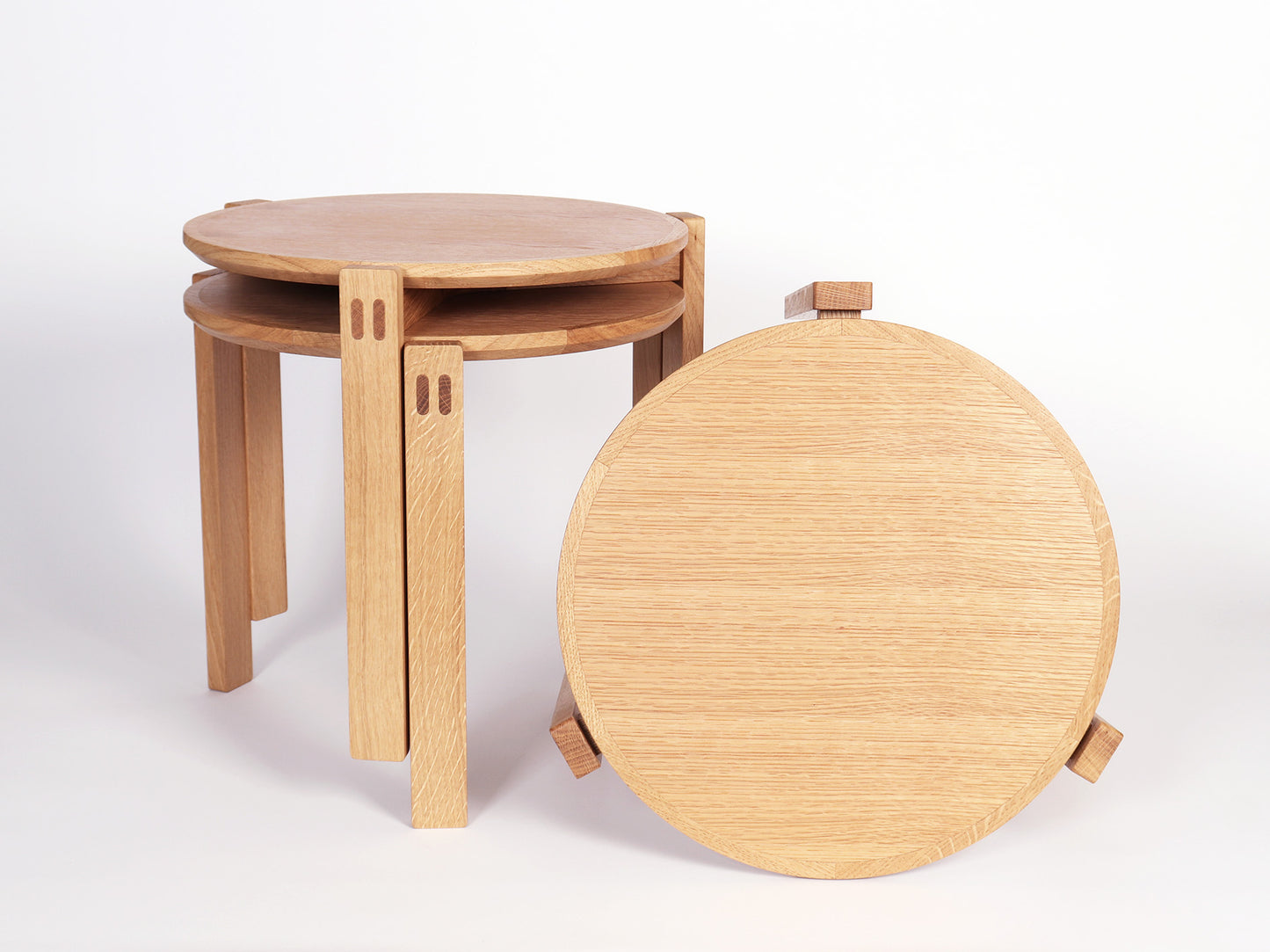 Round Side Table