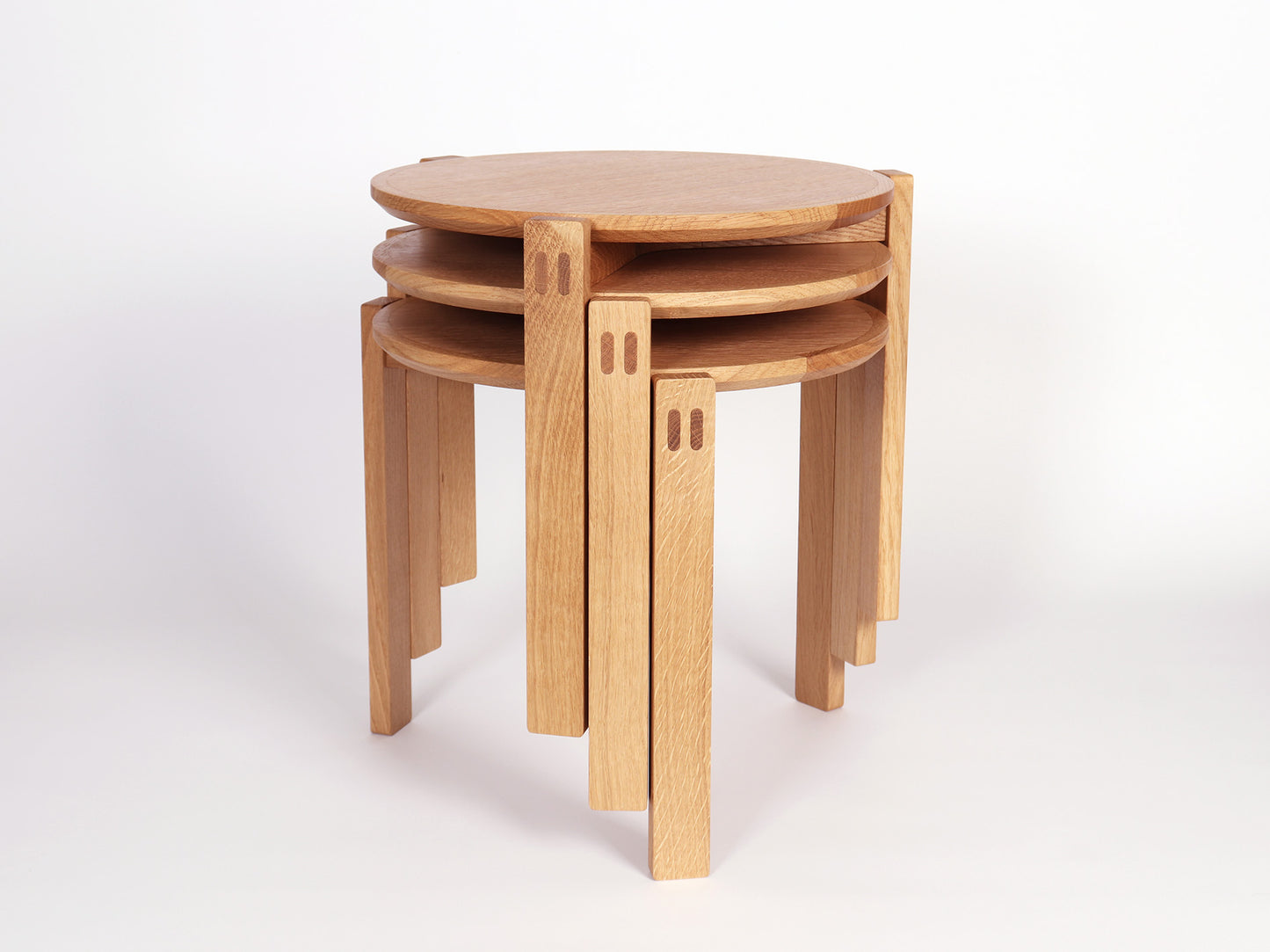 Round Side Table